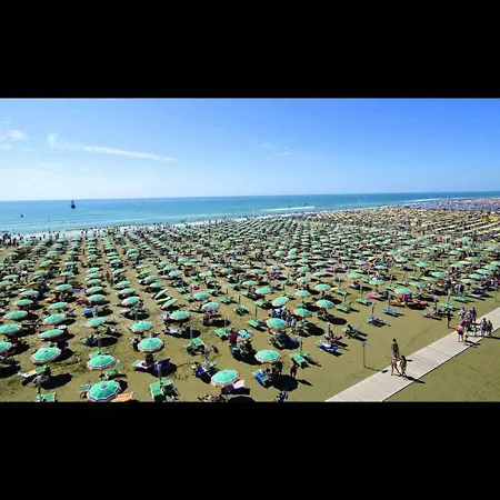 Near The Beach With Private Garden - By Beahost * Bibione