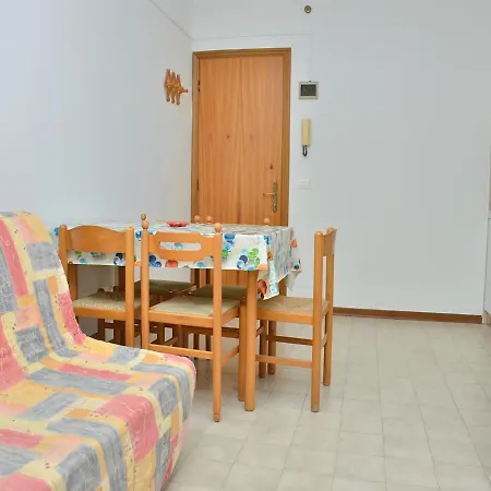Apartment Near The Beach With Private Garden - By Beahost