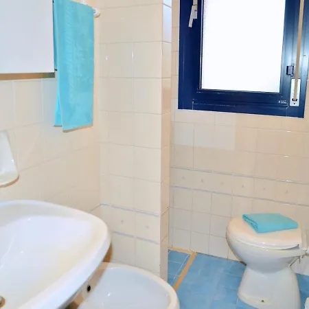 Apartament Near The Beach With Private Garden - By Beahost *